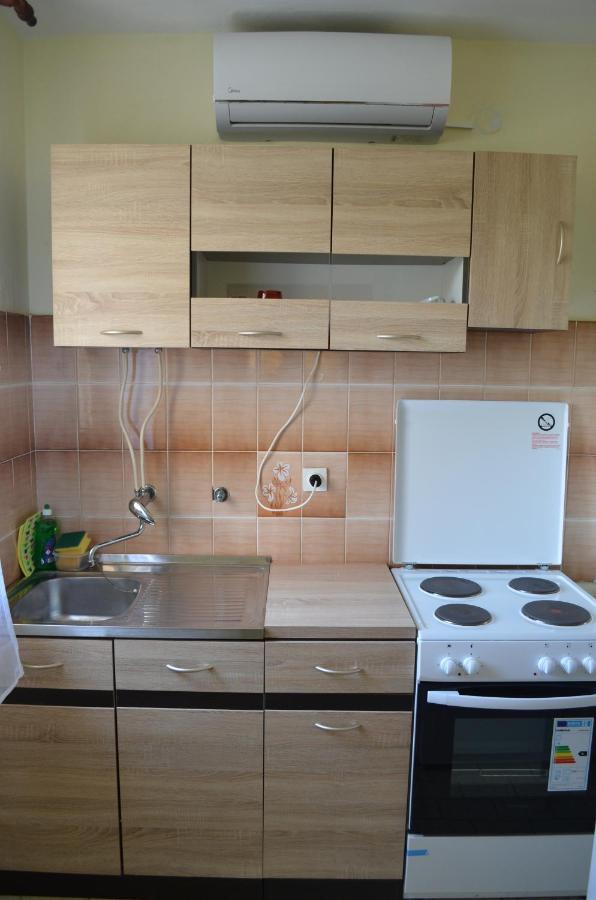 Apartments Aneva باشْكا المظهر الخارجي الصورة